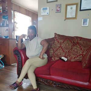 Meet your Posher, Denise